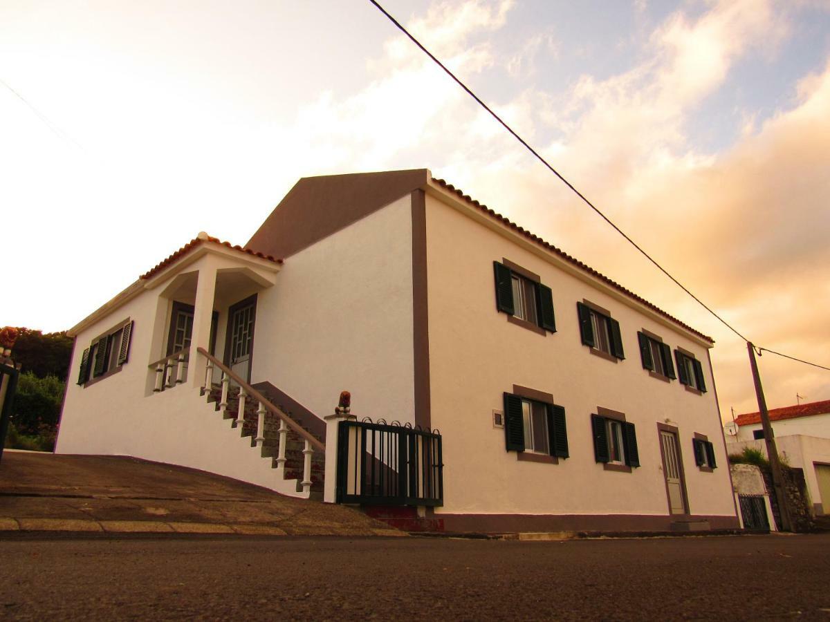 Casa L&M Apartment Lajes das Flores Екстериор снимка